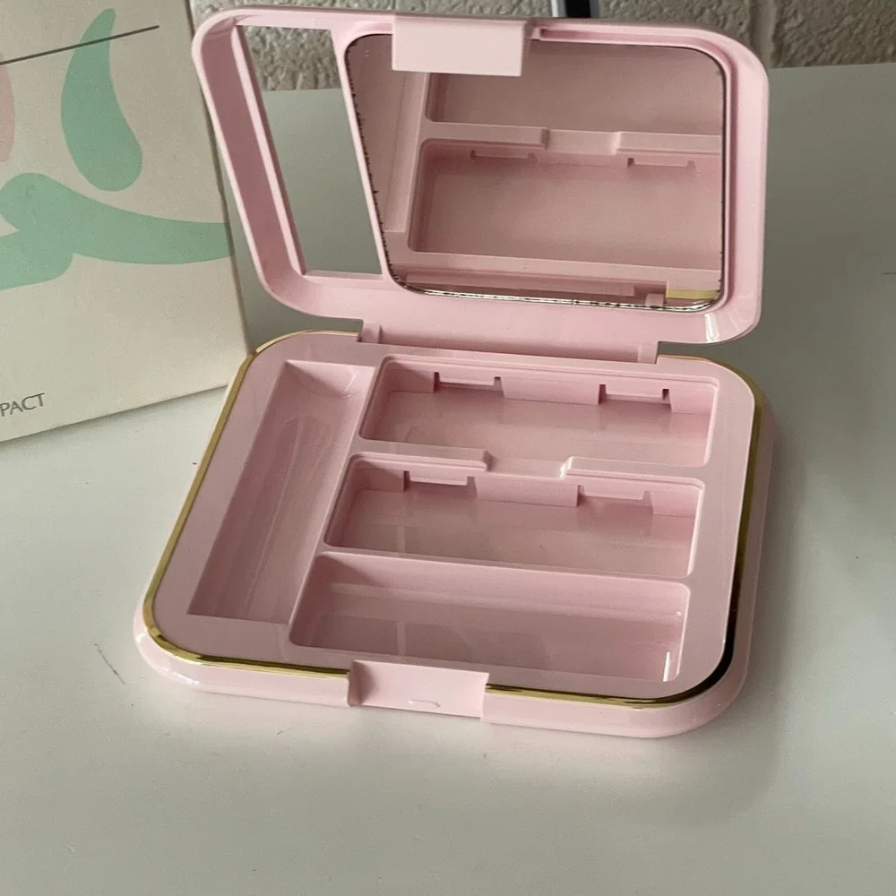Mary Kay Multi-Glamour Compact Pink Case With‎ Mirror NOS *READ